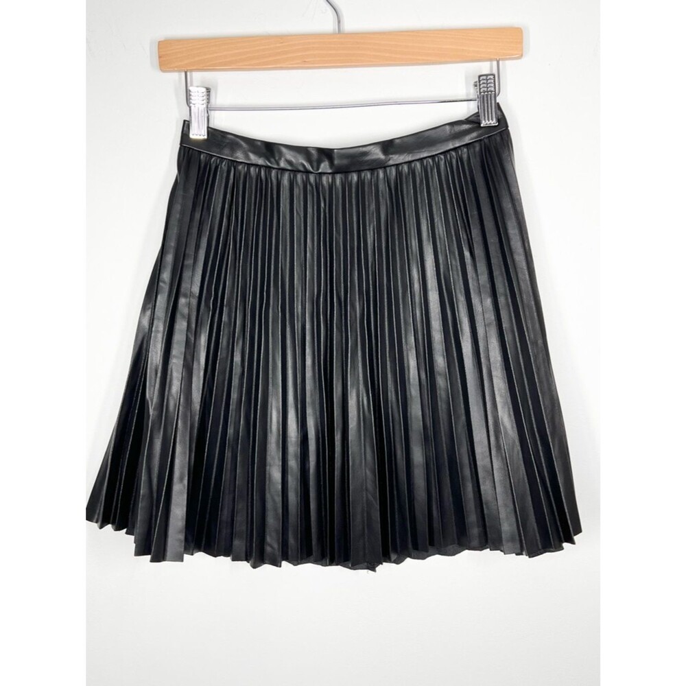 French Connection Black Faux Leather Pleated Mini Skirt 4